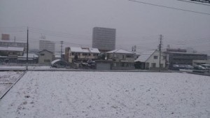 大雪の高松市内
